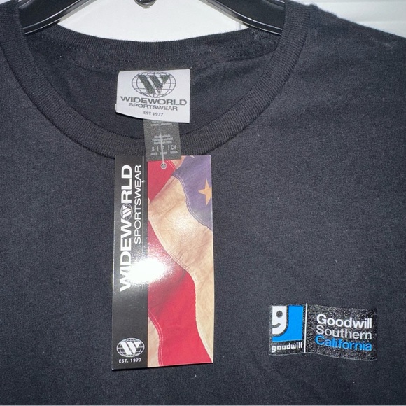 NWT Goodwill Employee Short Sleeve T Shirt | Goodwill Southern California - Picture 3 of 7